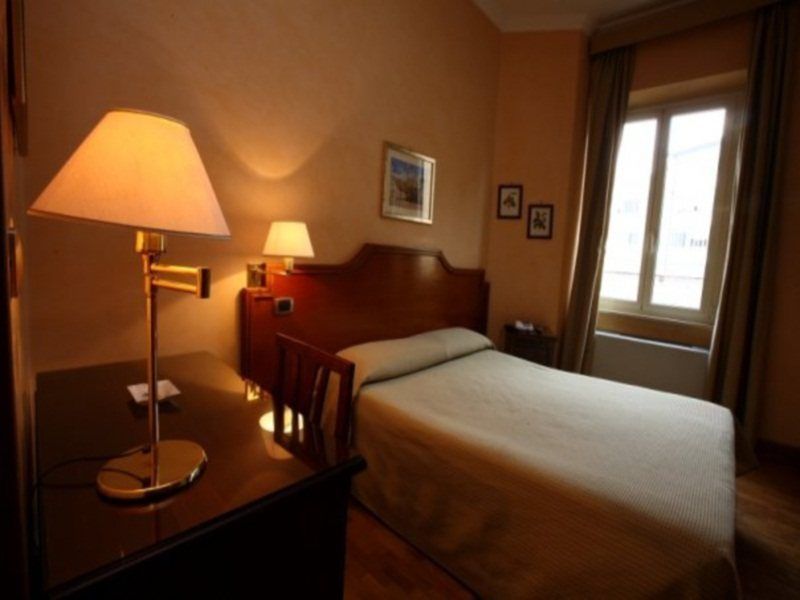 Hotel Kent Рим Екстер'єр фото