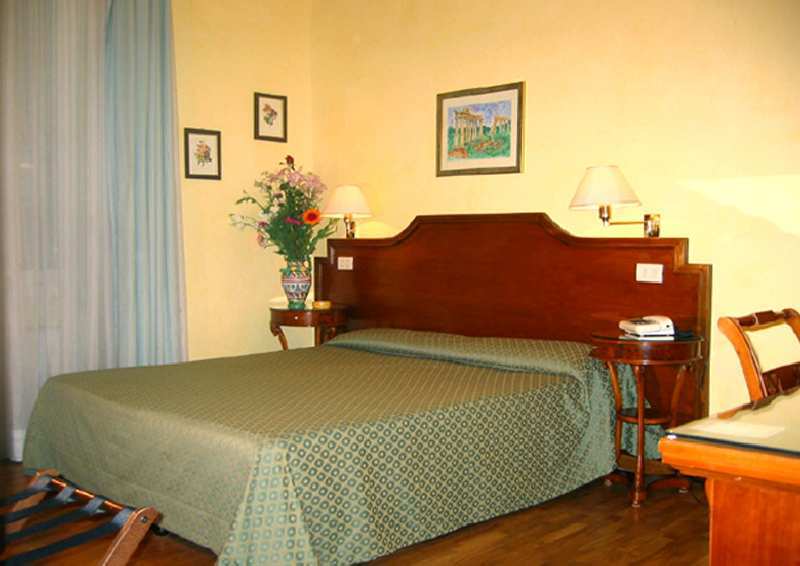 Hotel Kent Рим Екстер'єр фото